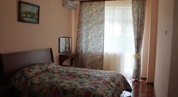 Фото номера Номер &quot;Стандарт&quot; Гостевой дом Miskhor Holiday Park г. Мисхор 7